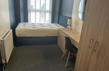 8 Prospect Street, Flat 3, Greenbank, Plymouth - Image 3